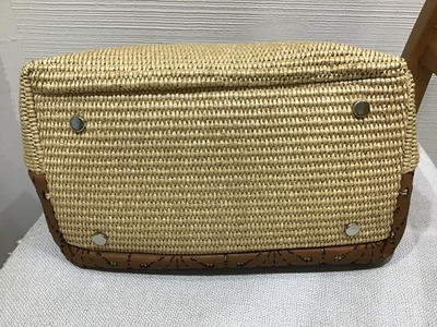 B7634128-C3D8-40D1-9955-419BA1EE64AE