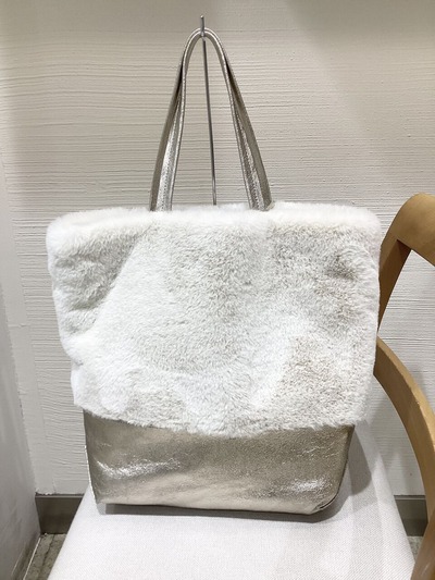 79919F19-89DF-436B-812F-146B2CE8D29D