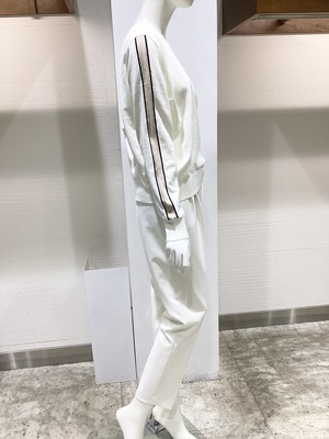 1207EC01-118C-4CD9-9574-7B164A2C2A65