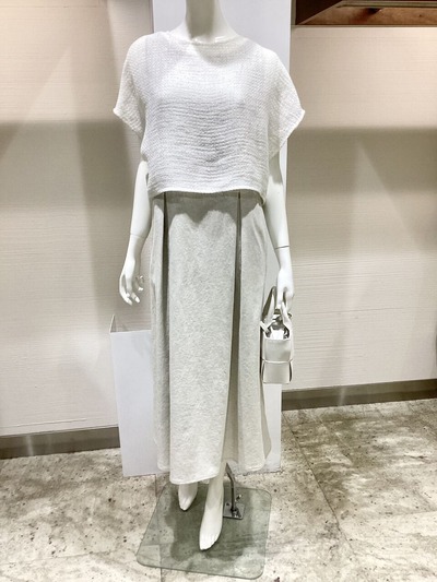 F73DC67C-D20E-4CAF-AAA6-F1FEA583CD94