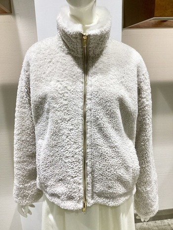 4EE4B126-0265-4C02-8F9C-8954FCB9D0D0