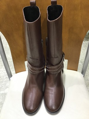 B3C774F4-2569-49AE-9B3A-5DA3CDBC8855