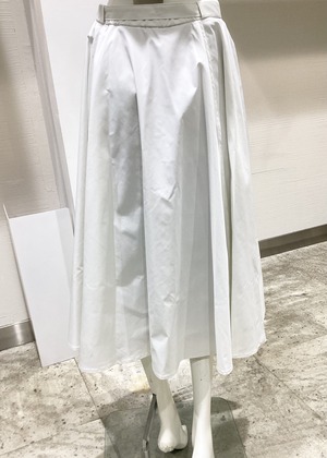 3DB5AE01-62DA-403B-9A05-375664547BF0