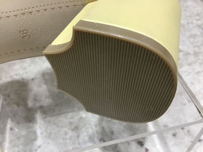 3C206C6B-3E1D-444E-A35C-5F8CE61AB3C6