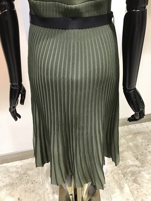 70B22065-C5F8-448E-A83A-1DD0966C62A5