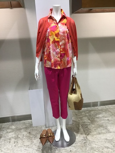 E8732C15-737C-49E5-A9E7-5E70A67B60E0