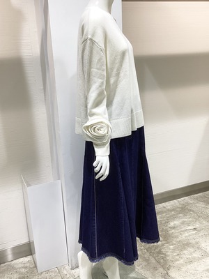 AF96B066-EA3E-4004-84D4-815C1BF49C74