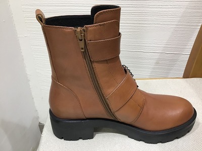 3408D6E6-010B-4E0C-85DB-0FC89F4CA9FA