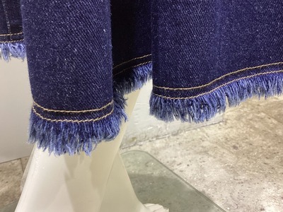 1555950E-F31A-4F8A-8DB3-819385C60B47