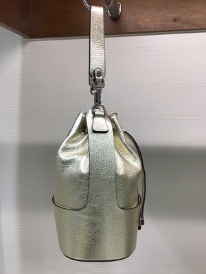 9B3637B0-73D9-44A6-AEB8-672282794BFB