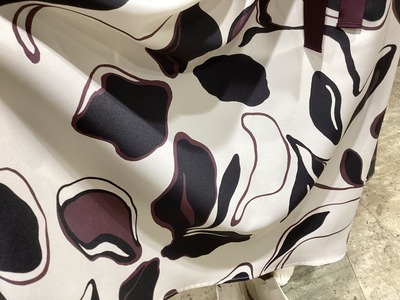 58245434-2F0C-4548-8BC0-EC469F069258