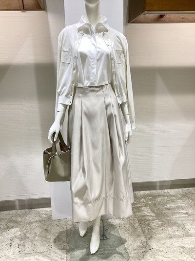 7361E216-AAB0-4644-A752-1F26E1260AE8