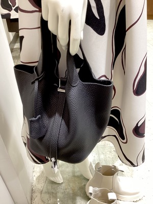 86F6C9E6-7454-4C05-9397-B2BFCBD67AD9