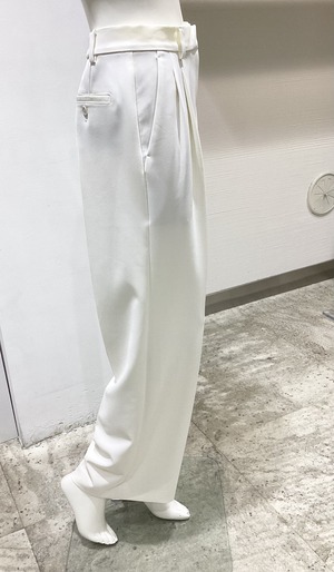 D5997DD4-7C87-4018-B1BA-F65F4C29ECF3