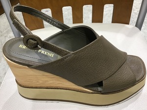 5F01A043-96CA-4CE8-9F1A-BB00B70C0FC8