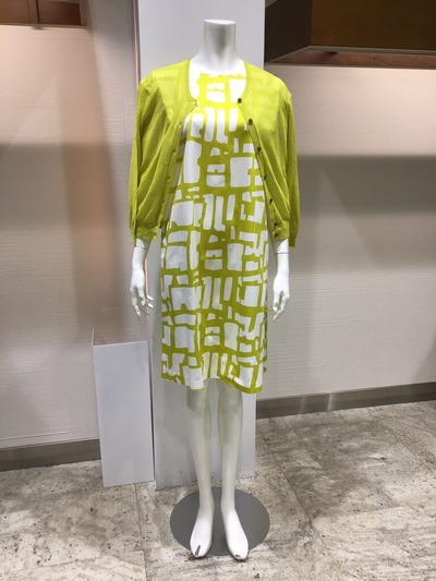 2E65EE83-68F7-4FF7-96CA-91CA9B6D1F5D