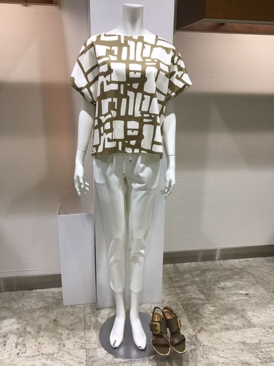 C09D95FA-42B0-409C-B2B7-299C6E4467EF