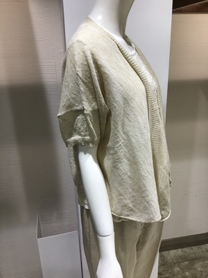 468712F4-AD37-4B93-9A07-3E3215454C5B