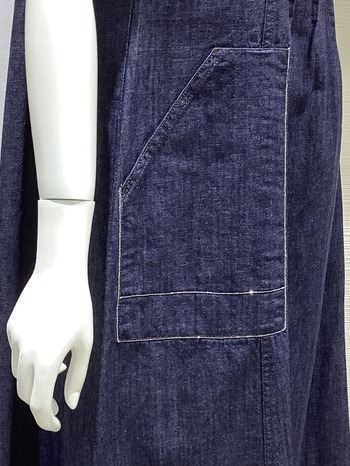 6DBE7051-7EDB-42CA-A908-7D0A921FB74D