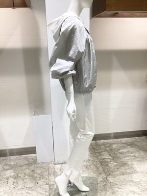 C2A5D863-3419-4D6E-A098-A1FEBCC57410