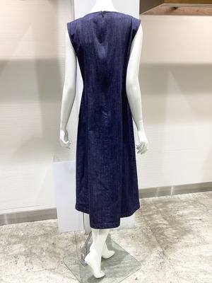 4AB72EC3-7219-4C1A-8BE3-5B794D0DF9C0