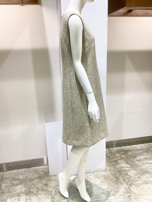 8C64F417-EE35-47B3-9373-098E6418EE1F