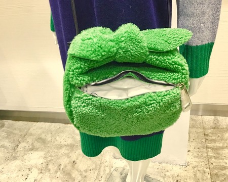 213655A2-3329-4C52-87A9-D67B20CAD638