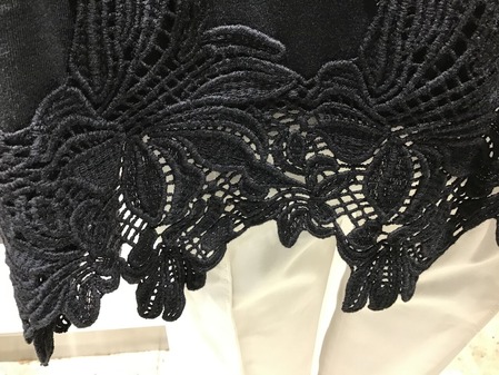 FA282A30-1CC1-4FBD-B71B-E2760327002D