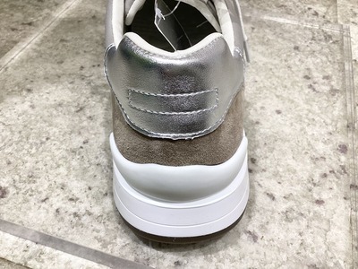 94000FE5-AF92-4EE0-A5D8-5343D90EED80