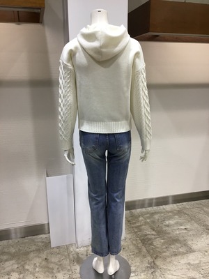 5F790D72-81AA-4758-93E4-44CF8DCAABB0