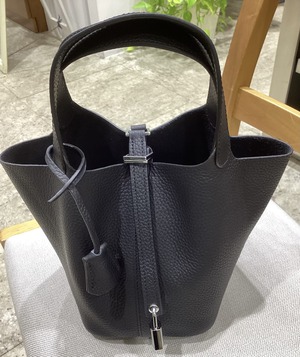 AF59EA23-1E76-477D-B0D2-AEC942B532DB