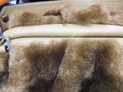 E1EA894E-406D-4EB4-8954-2C3D8DBE2E01