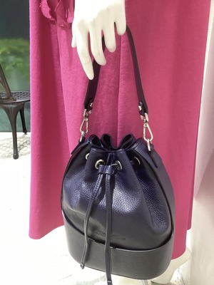 D89863DB-B18E-4FCE-93F2-0D4FFD7F172D