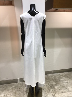 5FE41542-5D1B-44BB-9F2C-CF7F78B60972