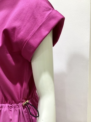 1D8E8981-1536-4639-B1A4-8D18A232863D