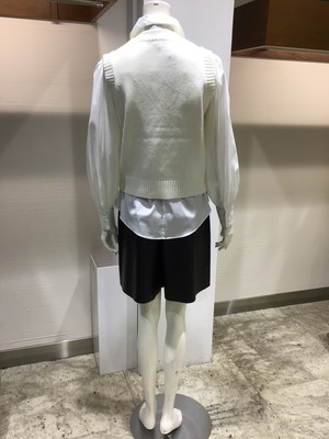 DE26B2B3-B0C1-4C10-9C1E-9313F1BA7EBC