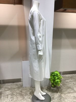 5F1A2F89-5609-439E-9451-D93129F72A7F