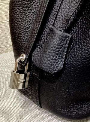 6E25ACE6-DAB9-46A4-9554-5C7290C8A17B