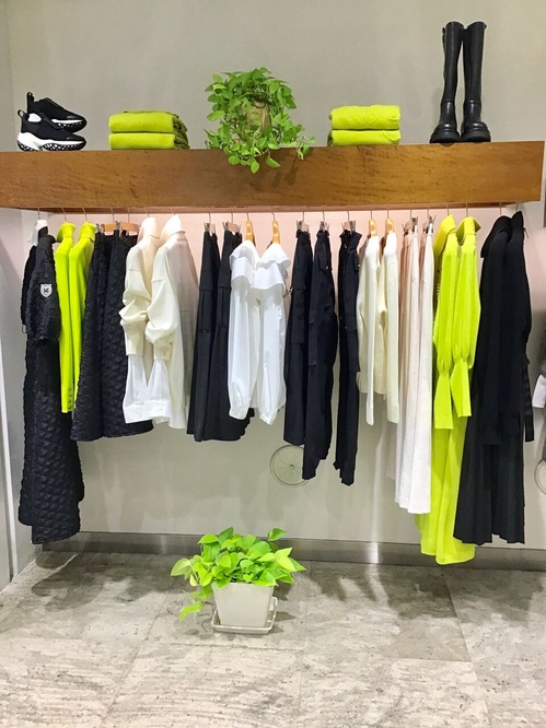 DA733617-9E29-4B73-9235-29679765DA75