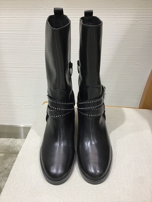 61E065E0-F4B3-4CAF-A220-45D62369347B