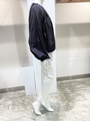 D5A7FBF8-427E-4556-AA3B-60CE6FD997F4