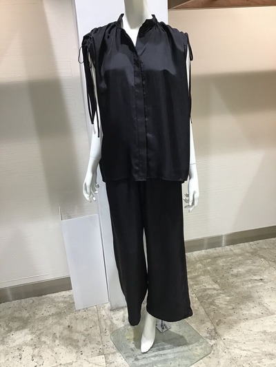 4147B5C4-C7F4-426B-A83F-7BB2AAFF8D52