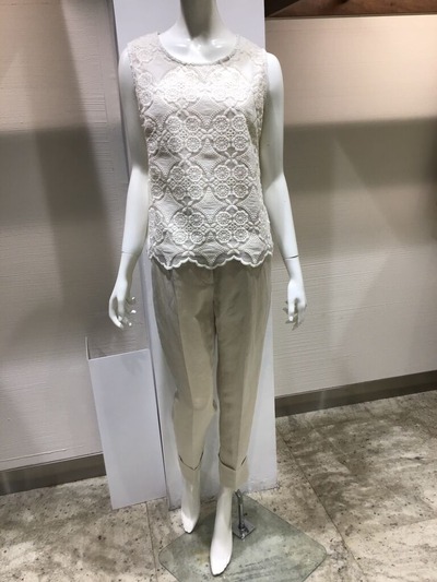 22930687-5BC7-4DD6-B31E-4EB749D11D4C