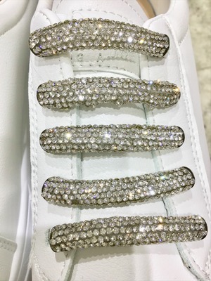 F181A22E-B6C3-4583-B753-78AC5EB93BB7