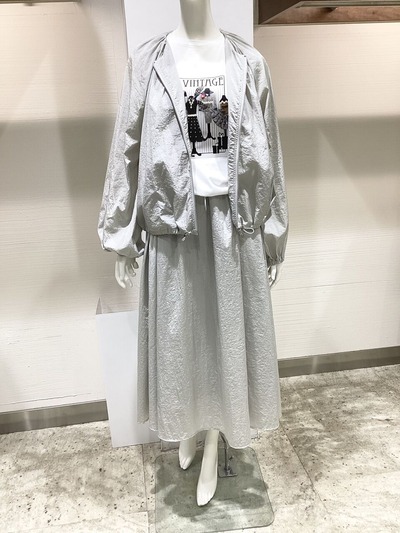 ABE99E2D-28A5-46B3-ACC7-5A317E165BBA