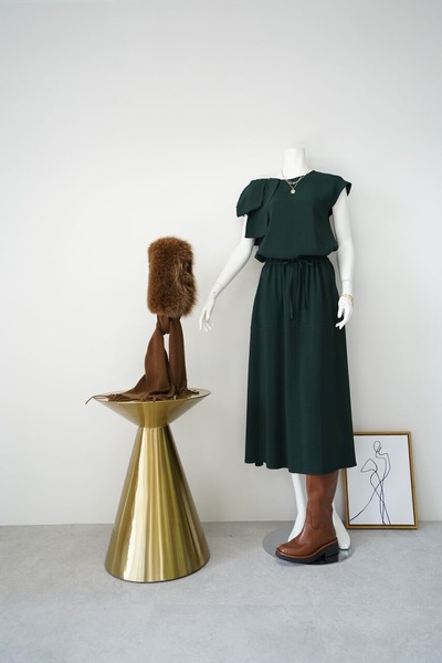 92D26D9A-44FC-44A6-A70E-4AC74A9F851B