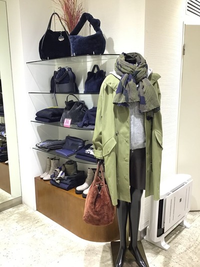 F4C86907-2131-432A-B9B6-F44FD1A48B39