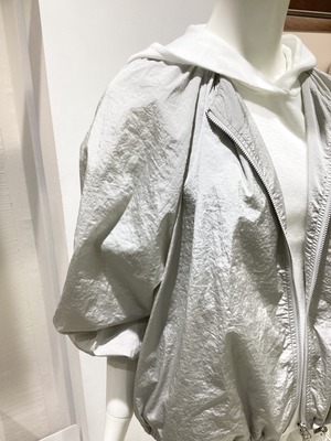 4EB5C8A0-64D4-45DA-99B2-24812DD444FB