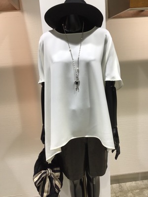 E4A6F9FC-C34E-44D7-899D-F8572AA12D55