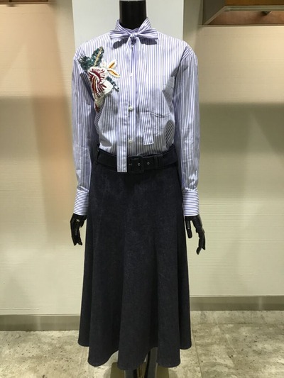 364F90DD-ADF9-4BB8-94C2-1049FD235335